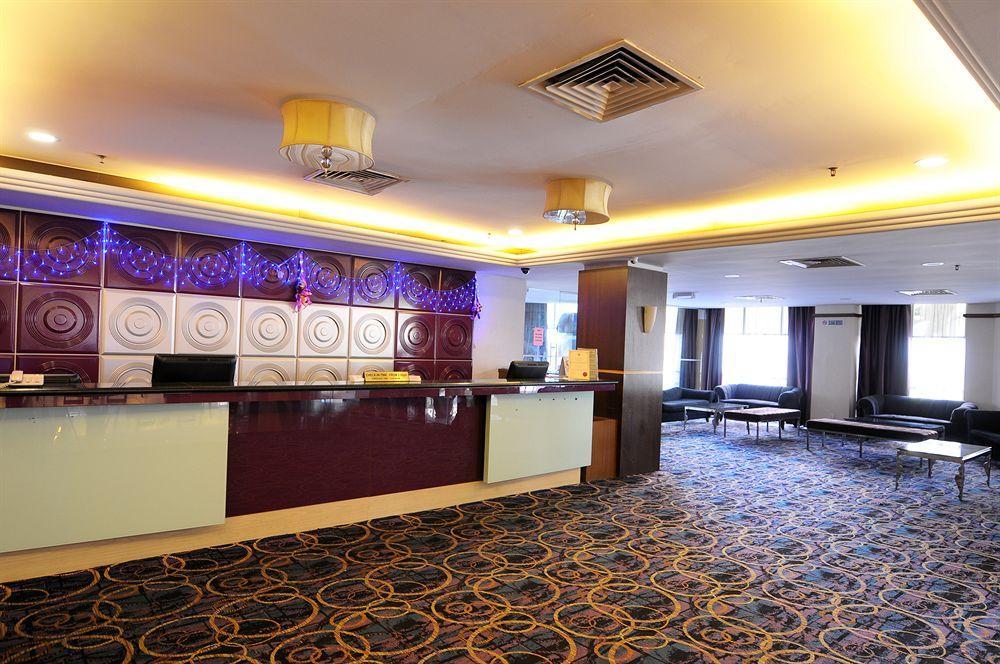Sentral Riverview Hotel